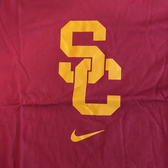 NWT The Nike Tee - Picture 2 of 8